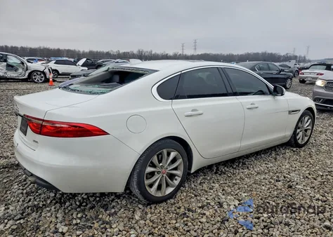 2019 Jaguar Xf Premium z USA, uszkodzony, nr VIN SAJBD4FX7KCY79489